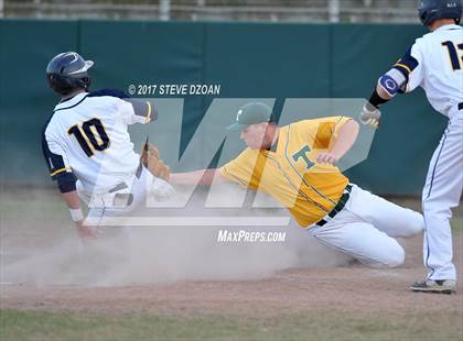 Thumbnail 2 in Tracy vs Oak Ridge photogallery.