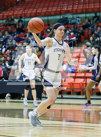 Thumbnail 1 in Little Elm vs. Keller (UIL 6A Regional Semifinal Playoff) photogallery.