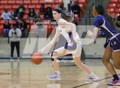 Thumbnail 2 in Little Elm vs. Keller (UIL 6A Regional Semifinal Playoff) photogallery.