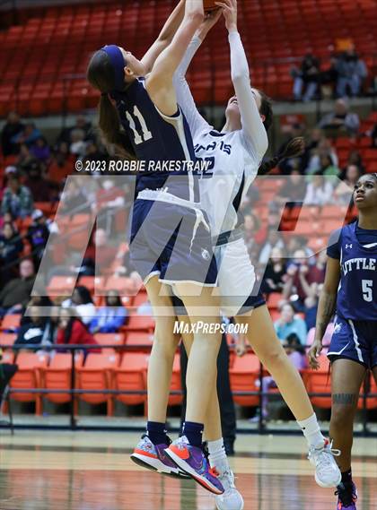 Thumbnail 3 in Little Elm vs. Keller (UIL 6A Regional Semifinal Playoff) photogallery.