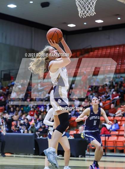 Thumbnail 1 in Little Elm vs. Keller (UIL 6A Regional Semifinal Playoff) photogallery.