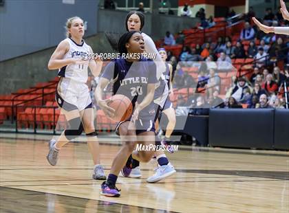 Thumbnail 3 in Little Elm vs. Keller (UIL 6A Regional Semifinal Playoff) photogallery.