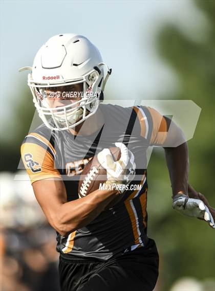 Thumbnail 1 in Sullivan Central vs. Daniel Boone (7-on-7)  photogallery.
