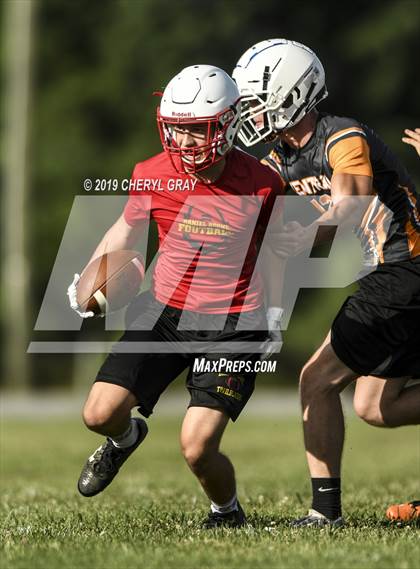Thumbnail 3 in Sullivan Central vs. Daniel Boone (7-on-7)  photogallery.