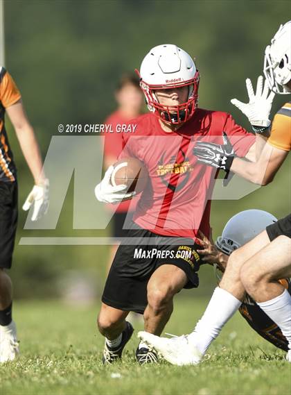Thumbnail 2 in Sullivan Central vs. Daniel Boone (7-on-7)  photogallery.