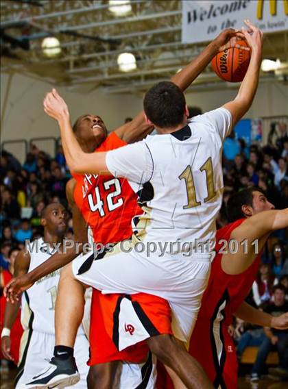 Thumbnail 2 in Pasadena Memorial vs La Porte (McDonald's Texas Invitational) photogallery.