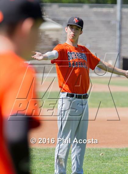 Thumbnail 1 in South Pasadena vs Rosemead photogallery.