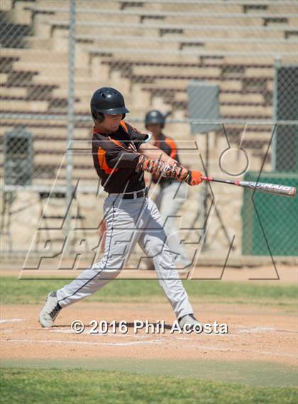 Thumbnail 1 in South Pasadena vs Rosemead photogallery.