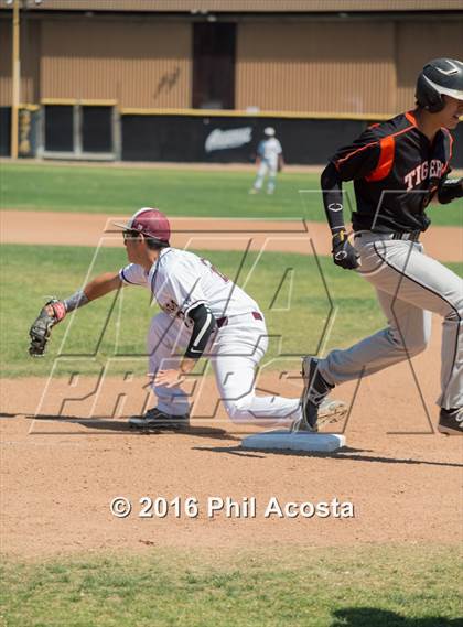Thumbnail 2 in South Pasadena vs Rosemead photogallery.