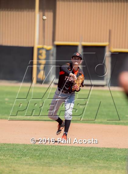 Thumbnail 1 in South Pasadena vs Rosemead photogallery.