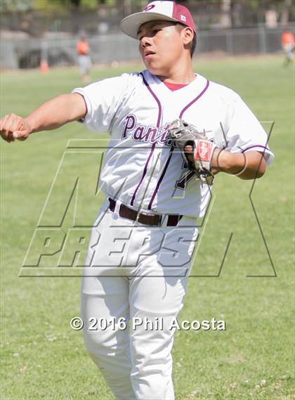 Thumbnail 1 in South Pasadena vs Rosemead photogallery.