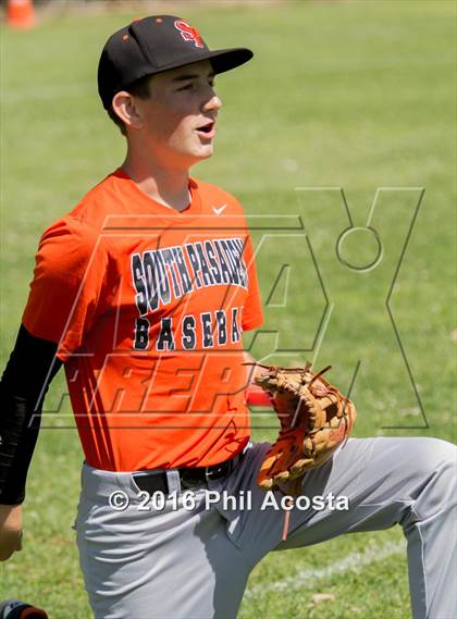 Thumbnail 1 in South Pasadena vs Rosemead photogallery.