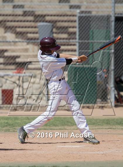 Thumbnail 1 in South Pasadena vs Rosemead photogallery.