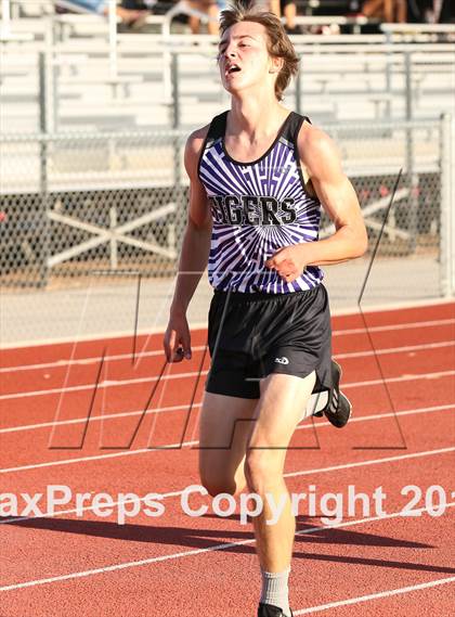 Thumbnail 2 in Verrado Invitational Track Meet (Boys) photogallery.