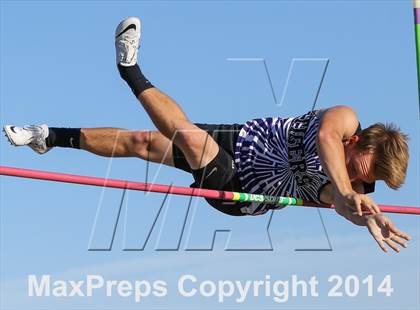 Thumbnail 3 in Verrado Invitational Track Meet (Boys) photogallery.