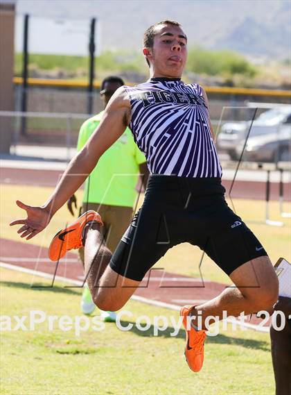 Thumbnail 1 in Verrado Invitational Track Meet (Boys) photogallery.
