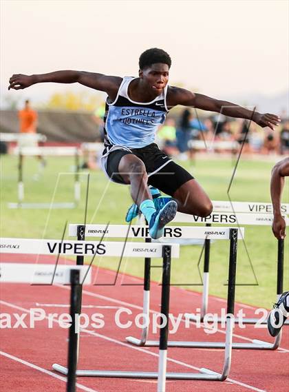 Thumbnail 1 in Verrado Invitational Track Meet (Boys) photogallery.