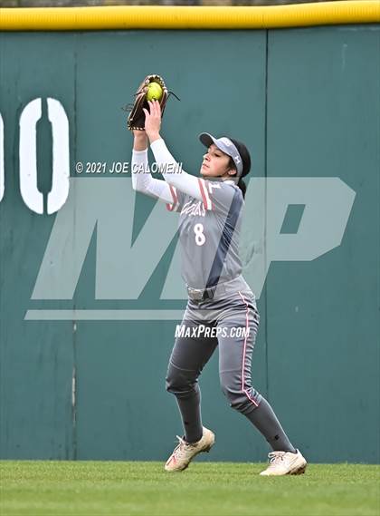 Thumbnail 3 in Lee [Robert E.] vs Edison [Thomas A.] (NEISD Tournament) photogallery.