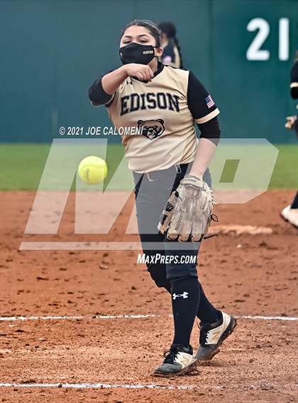 Thumbnail 1 in Lee [Robert E.] vs Edison [Thomas A.] (NEISD Tournament) photogallery.
