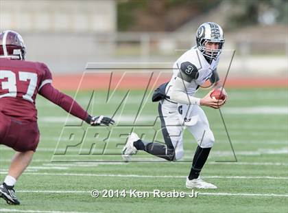 Thumbnail 2 in Pine-Richland vs. State College (PIAA Class AAAA Quarterfinal) photogallery.