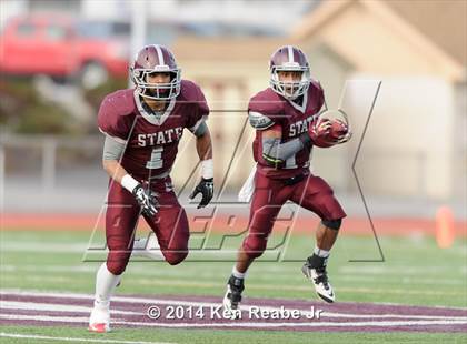 Thumbnail 2 in Pine-Richland vs. State College (PIAA Class AAAA Quarterfinal) photogallery.