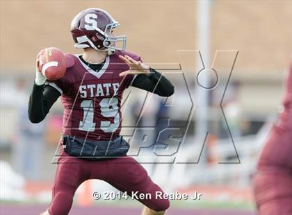 Thumbnail 3 in Pine-Richland vs. State College (PIAA Class AAAA Quarterfinal) photogallery.