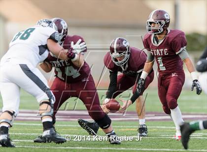 Thumbnail 2 in Pine-Richland vs. State College (PIAA Class AAAA Quarterfinal) photogallery.