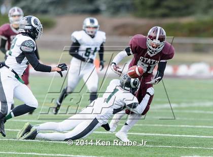 Thumbnail 2 in Pine-Richland vs. State College (PIAA Class AAAA Quarterfinal) photogallery.