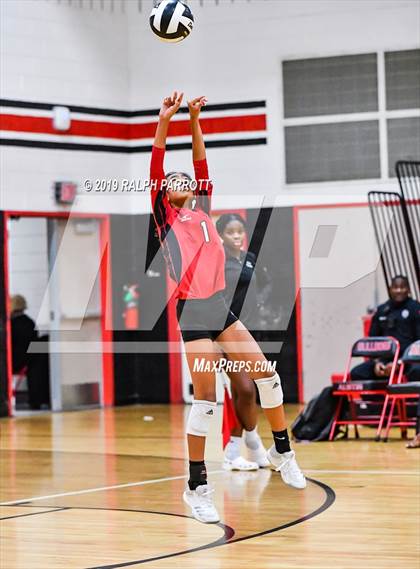 Thumbnail 3 in Fort Bend Travis vs. Fort Bend Austin photogallery.