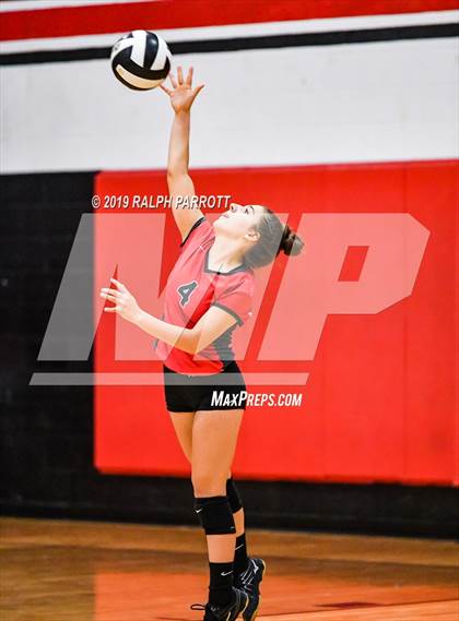 Thumbnail 3 in Fort Bend Travis vs. Fort Bend Austin photogallery.