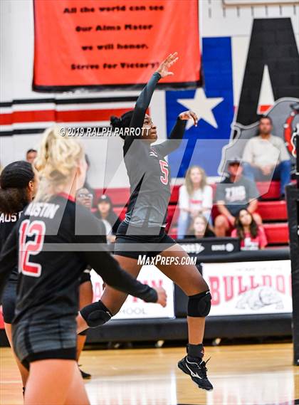 Thumbnail 3 in Fort Bend Travis vs. Fort Bend Austin photogallery.