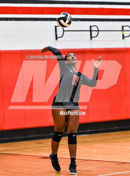 Thumbnail 1 in Fort Bend Travis vs. Fort Bend Austin photogallery.