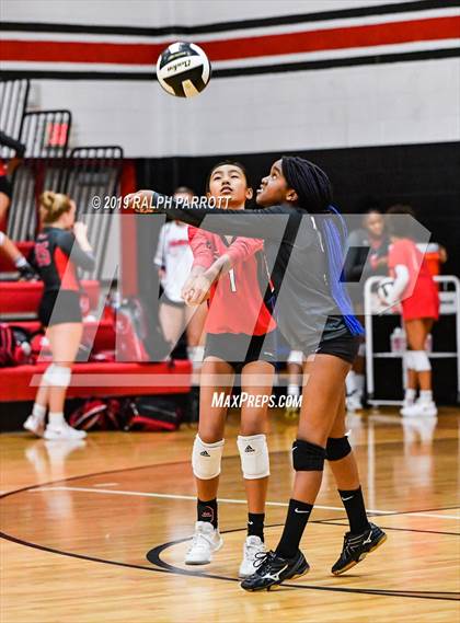 Thumbnail 3 in Fort Bend Travis vs. Fort Bend Austin photogallery.