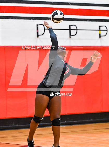 Thumbnail 2 in Fort Bend Travis vs. Fort Bend Austin photogallery.