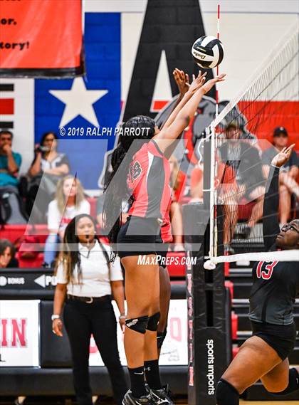 Thumbnail 1 in Fort Bend Travis vs. Fort Bend Austin photogallery.