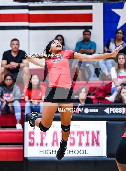 Thumbnail 2 in Fort Bend Travis vs. Fort Bend Austin photogallery.