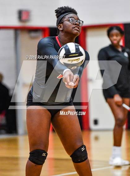Thumbnail 2 in Fort Bend Travis vs. Fort Bend Austin photogallery.