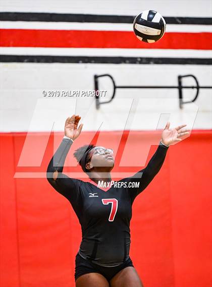 Thumbnail 2 in Fort Bend Travis vs. Fort Bend Austin photogallery.