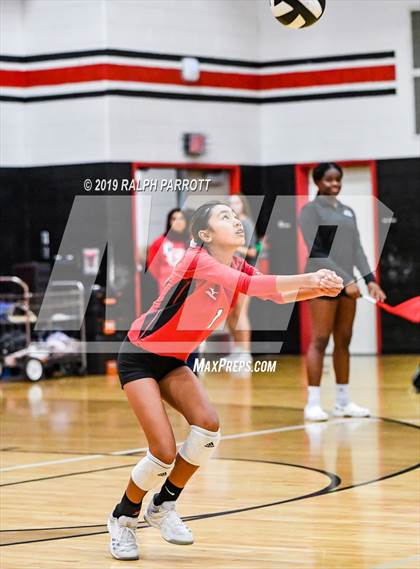 Thumbnail 2 in Fort Bend Travis vs. Fort Bend Austin photogallery.