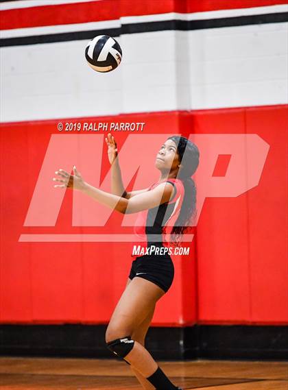 Thumbnail 1 in Fort Bend Travis vs. Fort Bend Austin photogallery.