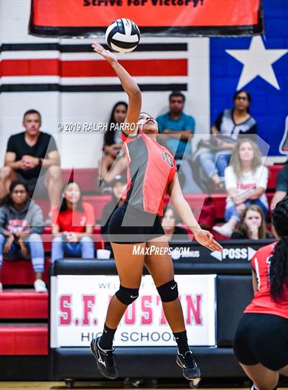 Thumbnail 3 in Fort Bend Travis vs. Fort Bend Austin photogallery.