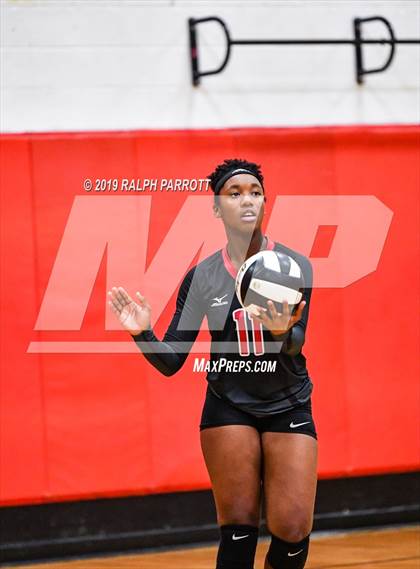 Thumbnail 1 in Fort Bend Travis vs. Fort Bend Austin photogallery.
