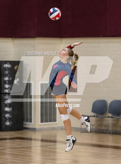 Thumbnail 2 in Crimson Cliffs vs. Park City (5A/6A Volleyball Challenge) photogallery.