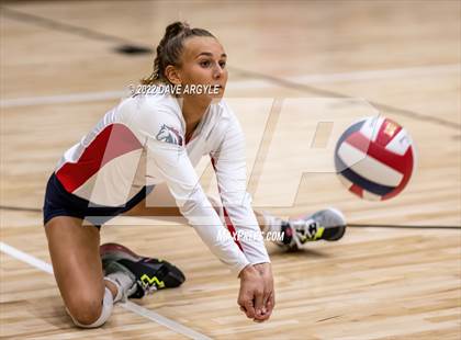 Thumbnail 2 in Crimson Cliffs vs. Park City (5A/6A Volleyball Challenge) photogallery.