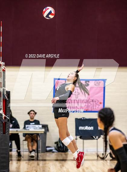 Thumbnail 3 in Crimson Cliffs vs. Park City (5A/6A Volleyball Challenge) photogallery.