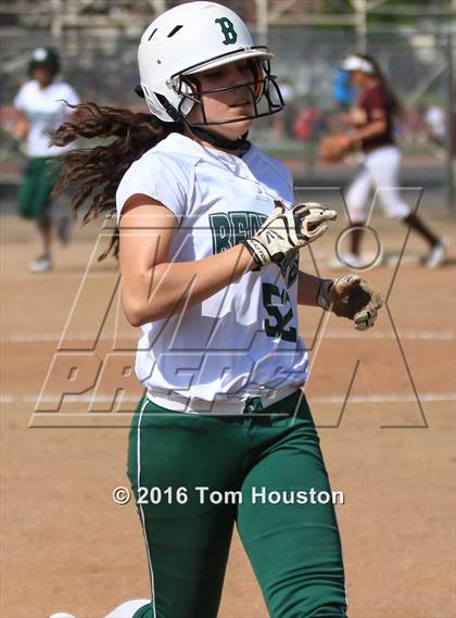 Thumbnail 1 in West Covina vs Bonita photogallery.