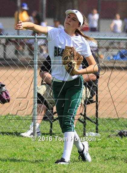 Thumbnail 2 in West Covina vs Bonita photogallery.