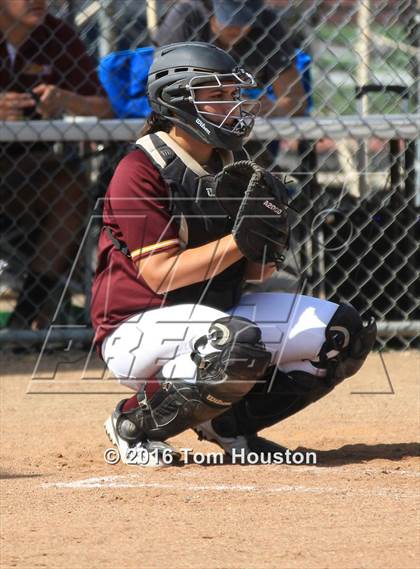 Thumbnail 2 in West Covina vs Bonita photogallery.
