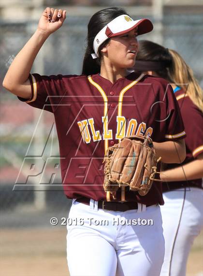 Thumbnail 2 in West Covina vs Bonita photogallery.