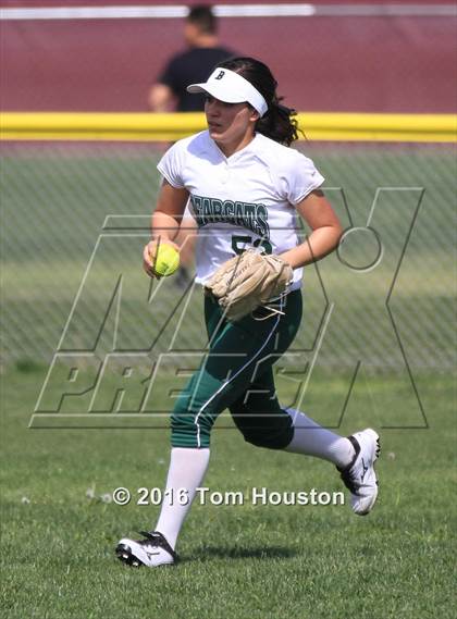 Thumbnail 1 in West Covina vs Bonita photogallery.